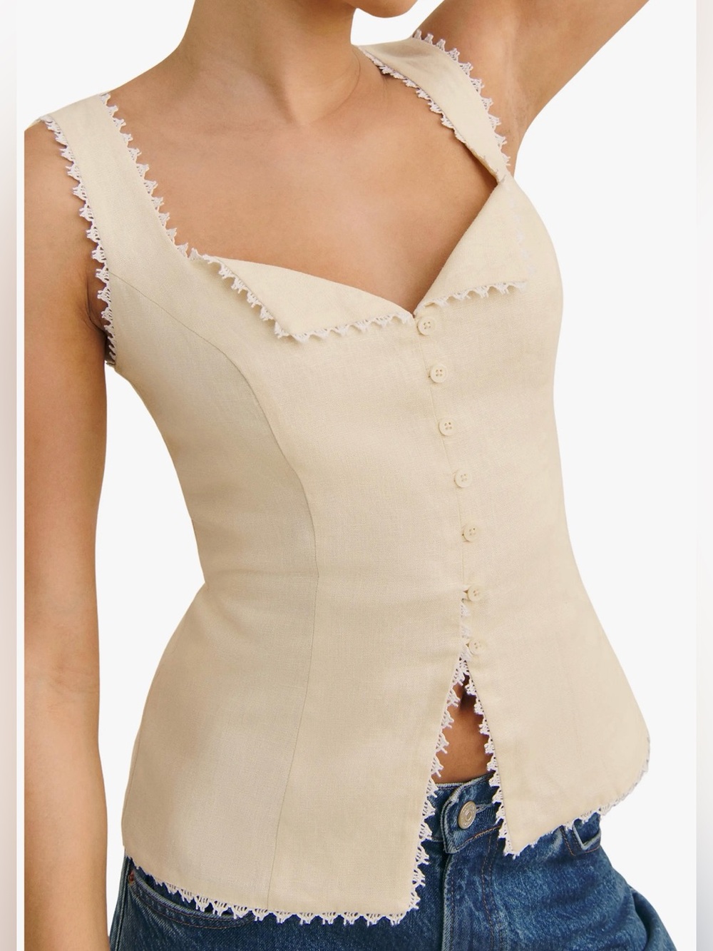 Reformation Viola Linen Tank in Sugar; Size 0
